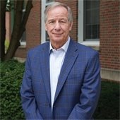 Mike Dzugan Headshot