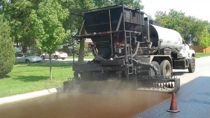Asphalt treatment