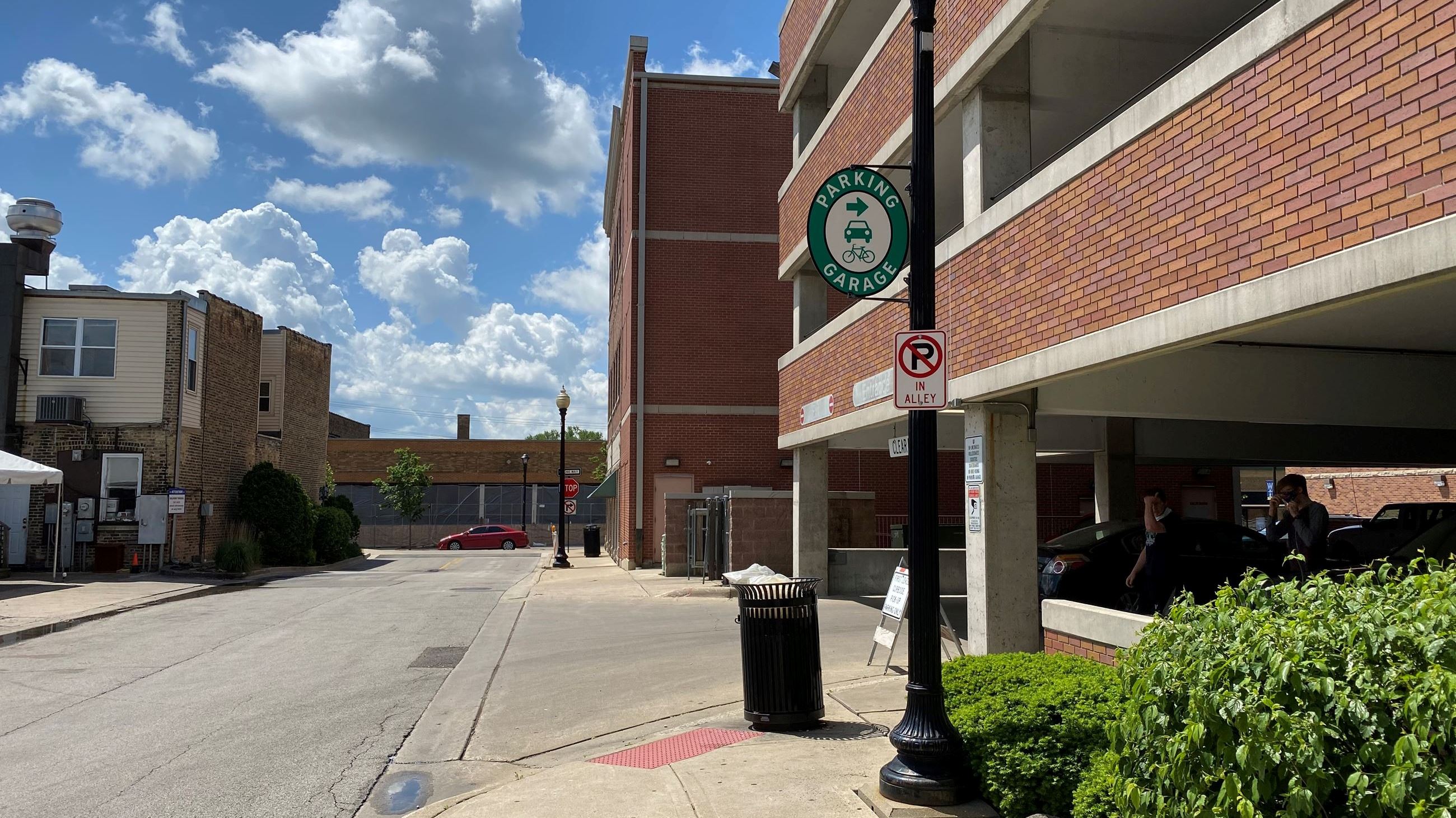 Parking garage takeout parking